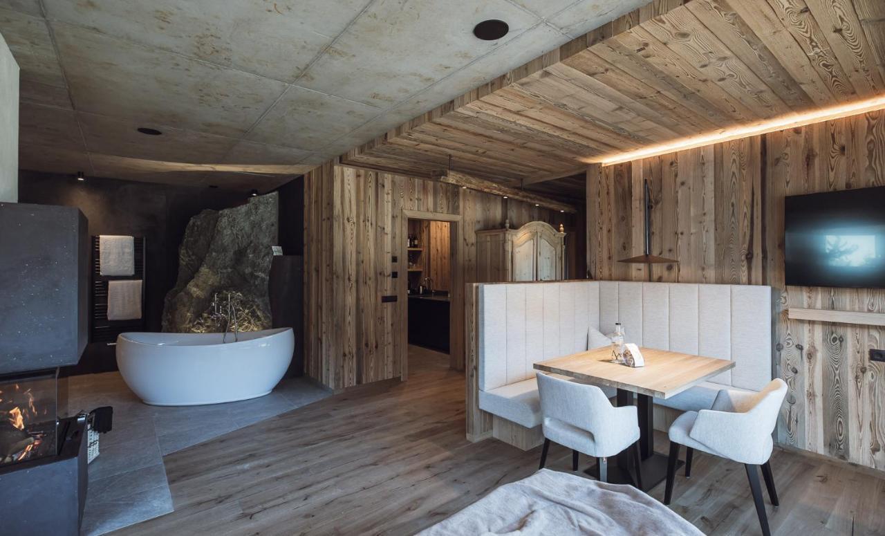 Villa Amus Dolomites - Luxury South Tyrol